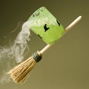 NWT Anthropologie The Mystic Icon Juice Glass Witch Hat Green Blown Glass